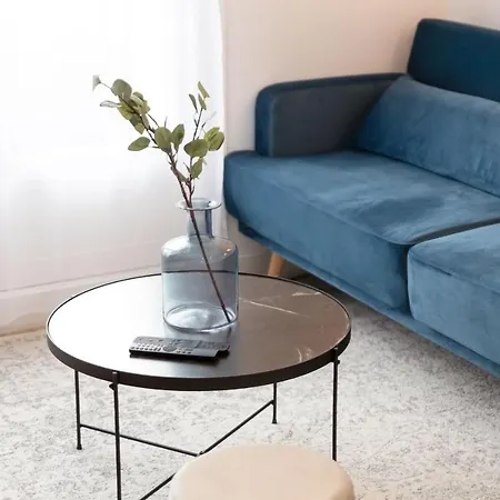 Apartment The Blue And Gold Cocoon
