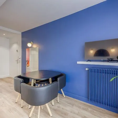 Apartment The Blue And Gold Cocoon Viry-Chatillon